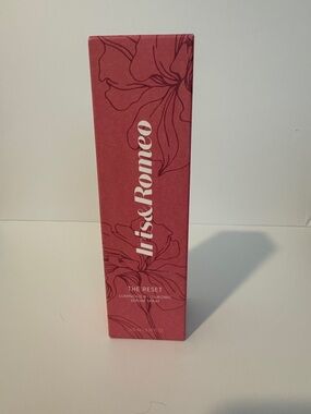 The Reset Luminous Hyaluronic Serum Spray - NEW